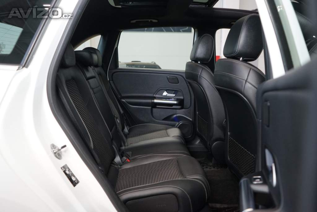 Foto inzerátu Mercedes-Benz 220*4M*PANO*NEZ.TOP*360*LED*