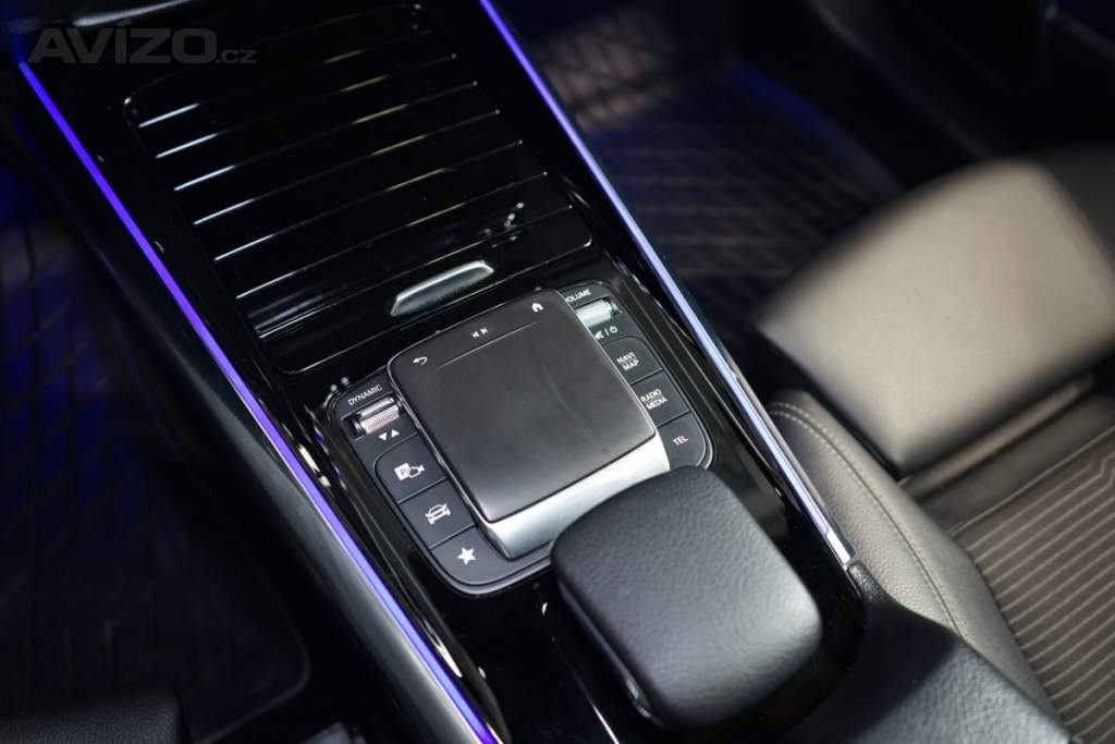 Foto inzerátu Mercedes-Benz 220*4M*PANO*NEZ.TOP*360*LED*