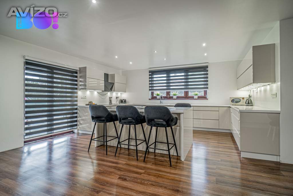 Foto inzerátu Prodej rodinného domu 300 m², pozemek 658 m², Kyselovice, Kroměříž