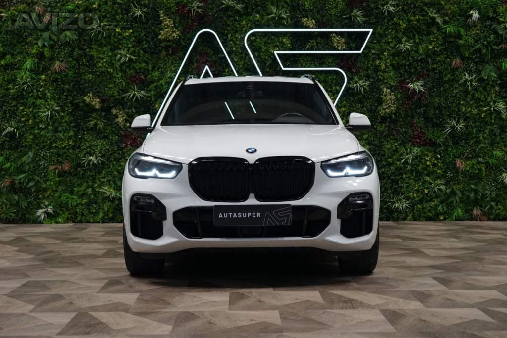 Foto inzerátu BMW X5 40i*xDRIVE*LED*CAMERA*CARPLAY*