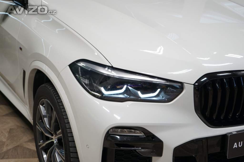 Foto inzerátu BMW X5 40i*xDRIVE*LED*CAMERA*CARPLAY*