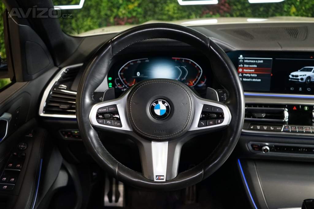 Foto inzerátu BMW X5 40i*xDRIVE*LED*CAMERA*CARPLAY*