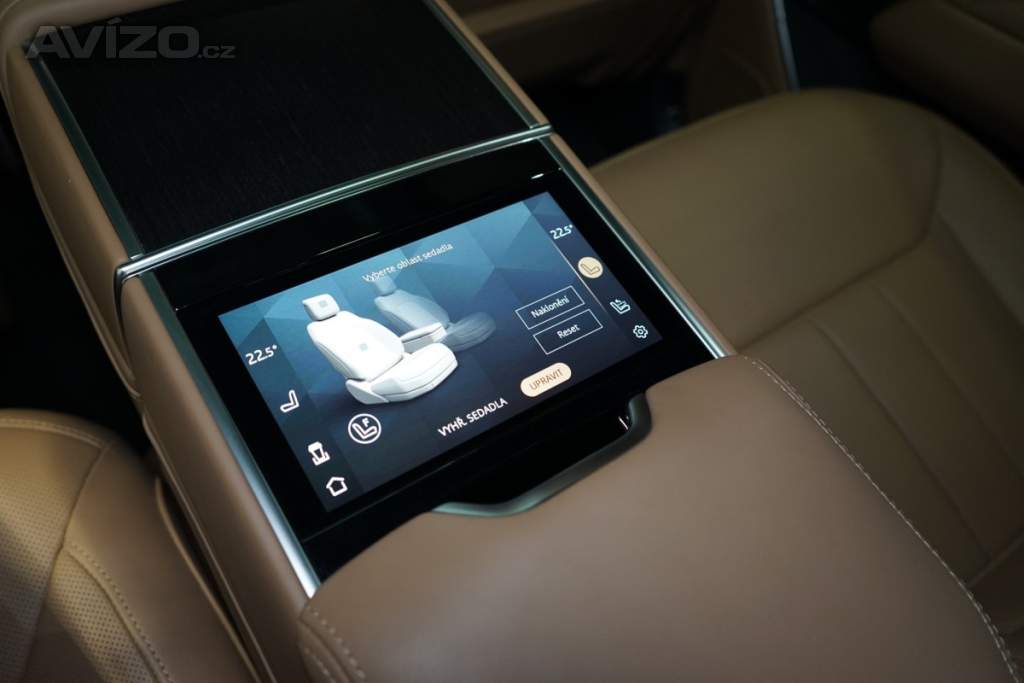 Foto inzerátu Land Rover Range Rover P530*AUTOBIOGRAPHY*360*TAŽ*MER