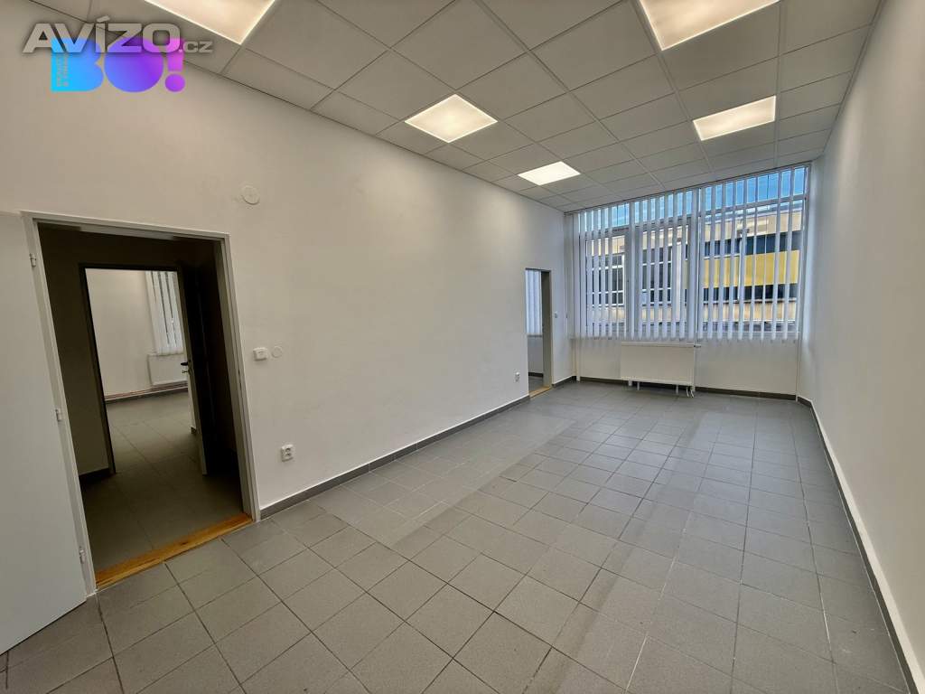 Foto inzerátu Pronájem kanceláře 61,5 m², nám. Svobody, Třinec - Lyžbice