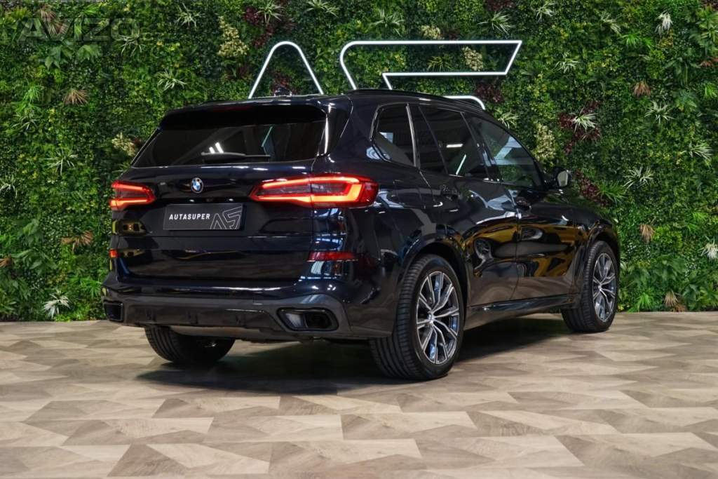 Foto inzerátu BMW X5 30d*xDRIVE*PANO*HUD*TAŽ*NEZ.TO