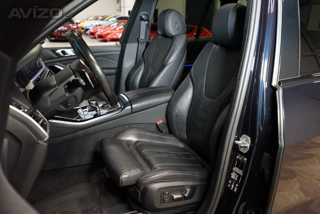 Foto inzerátu BMW X5 30d*xDRIVE*PANO*HUD*TAŽ*NEZ.TO