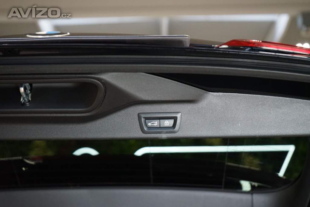 Foto inzerátu BMW X5 30d*xDRIVE*PANO*HUD*TAŽ*NEZ.TO