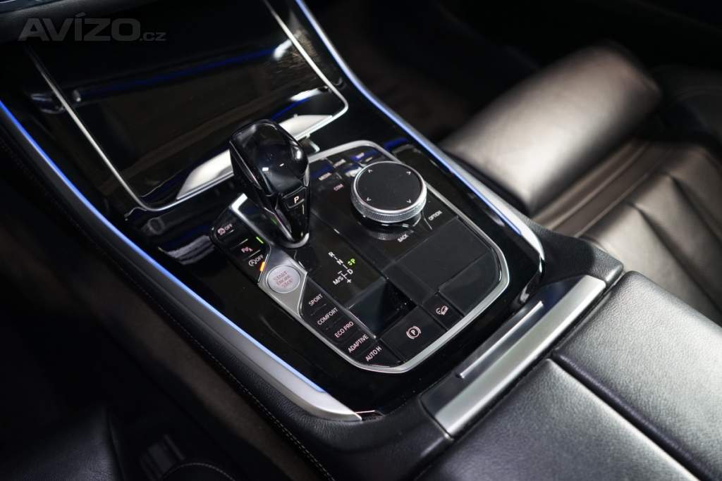 Foto inzerátu BMW X5 30d*xDRIVE*PANO*HUD*TAŽ*NEZ.TO