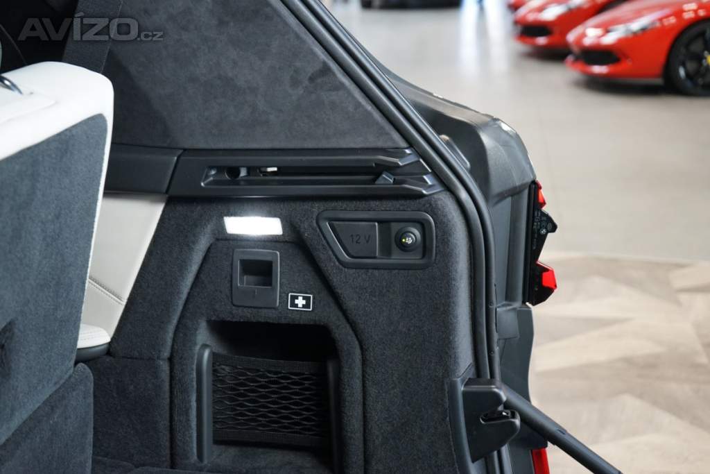 Foto inzerátu BMW X7 40d*xDRIVE*H/K*TAŽNÉ*HUD*INDIV