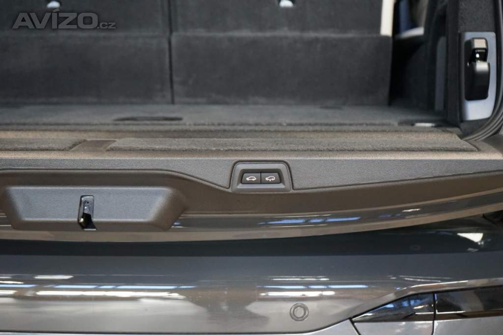 Foto inzerátu BMW X7 40d*xDRIVE*H/K*TAŽNÉ*HUD*INDIV