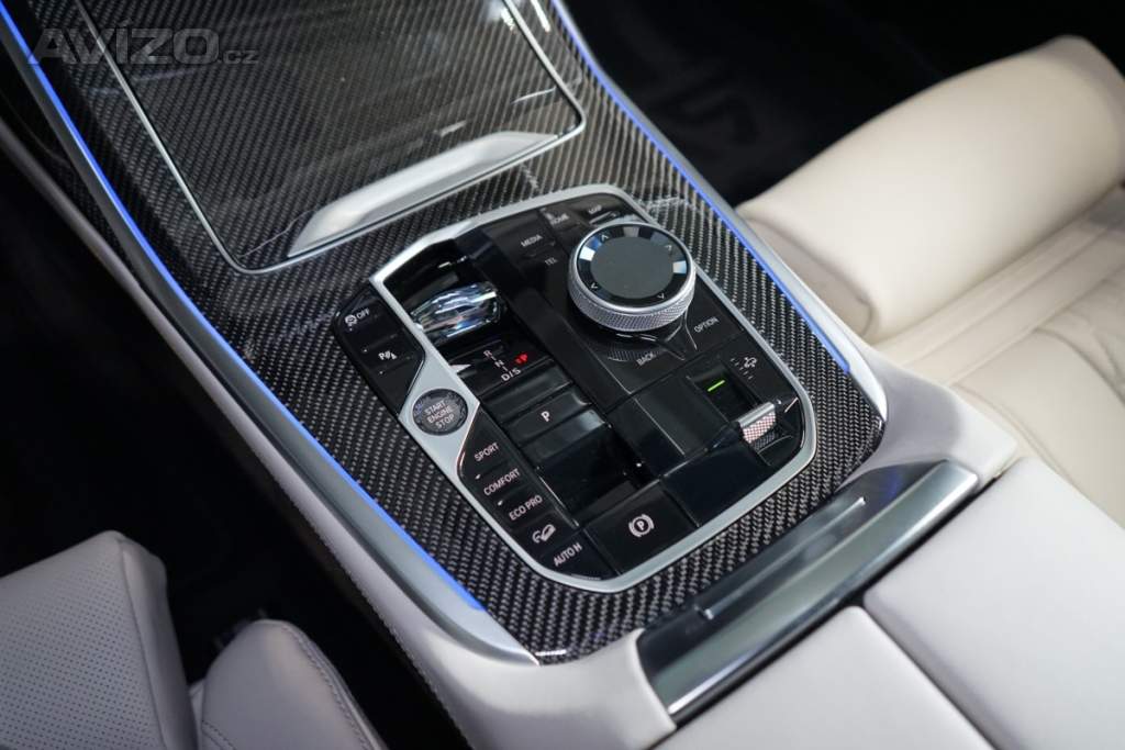 Foto inzerátu BMW X7 40d*xDRIVE*H/K*TAŽNÉ*HUD*INDIV