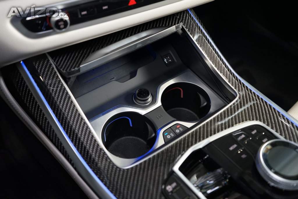 Foto inzerátu BMW X7 40d*xDRIVE*H/K*TAŽNÉ*HUD*INDIV