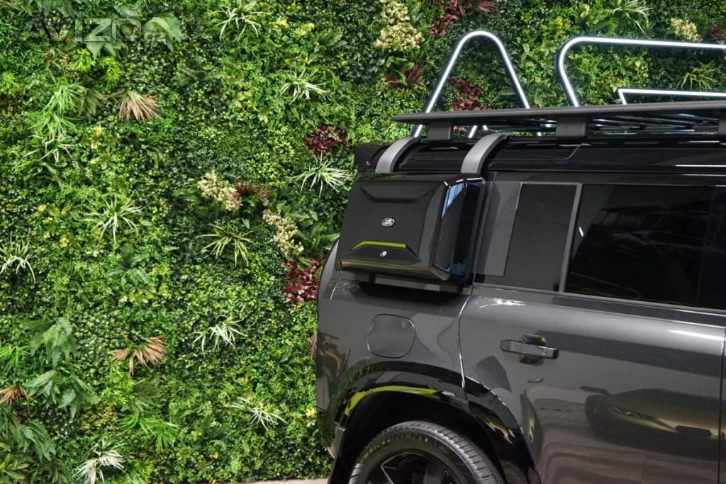 Foto inzerátu Land Rover Defender D300*110*HSE*X-DYNAMIC*