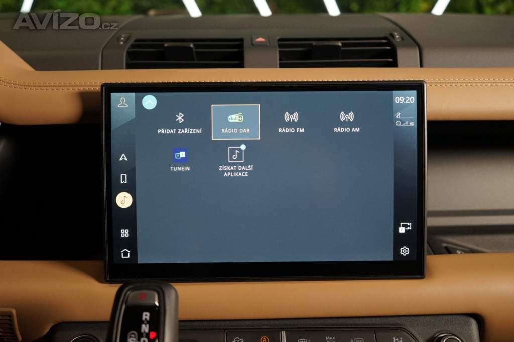 Foto inzerátu Land Rover Defender D300*110*HSE*X-DYNAMIC*