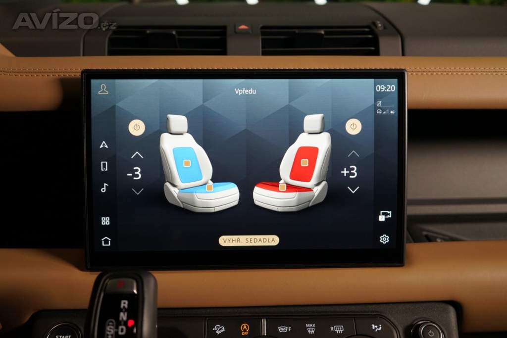 Foto inzerátu Land Rover Defender D300*110*HSE*X-DYNAMIC*