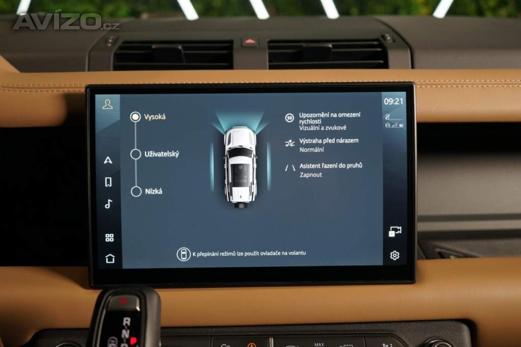 Foto inzerátu Land Rover Defender D300*110*HSE*X-DYNAMIC*