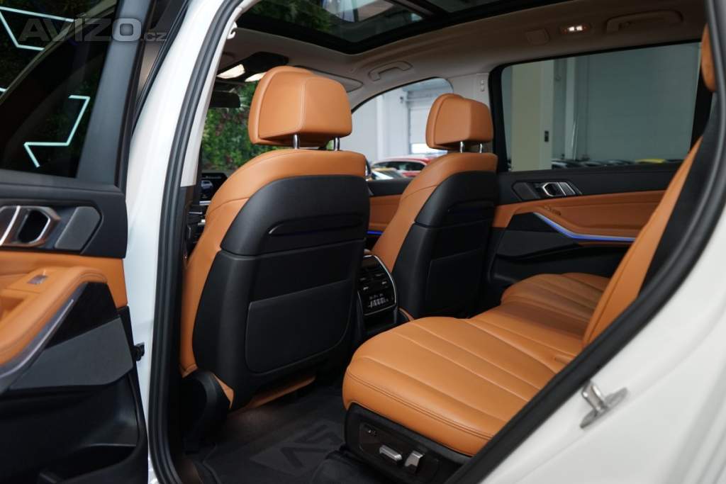 Foto inzerátu BMW X7 40d*xDRIVE*PANO*H/K*LED*MERINO