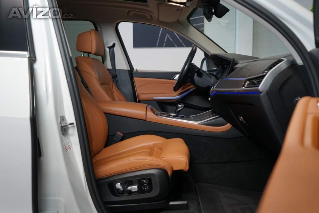 Foto inzerátu BMW X7 40d*xDRIVE*PANO*H/K*LED*MERINO