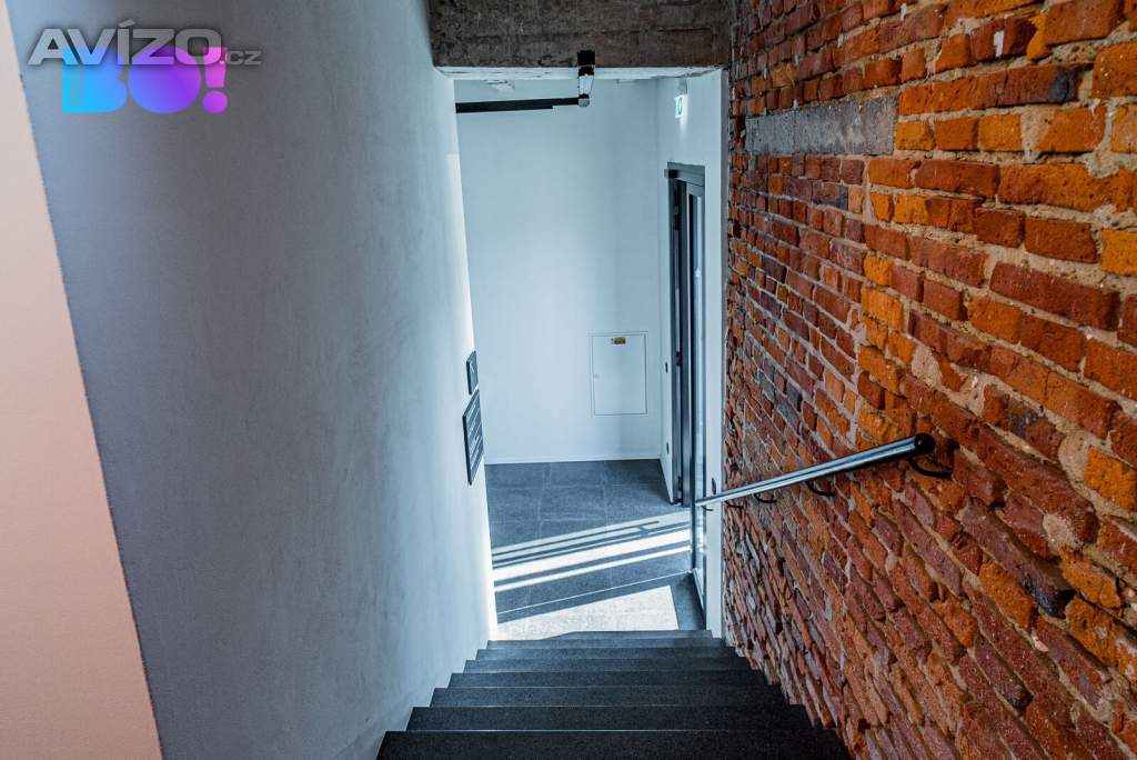 Foto inzerátu Pronájem kancelářského prostoru 64,2 m², Tovární, Český Těšín