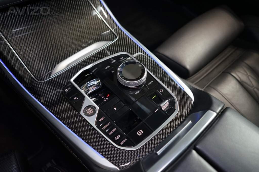 Foto inzerátu BMW X7 40i*xDRIVE*PANO*SERVICE*HUD*36