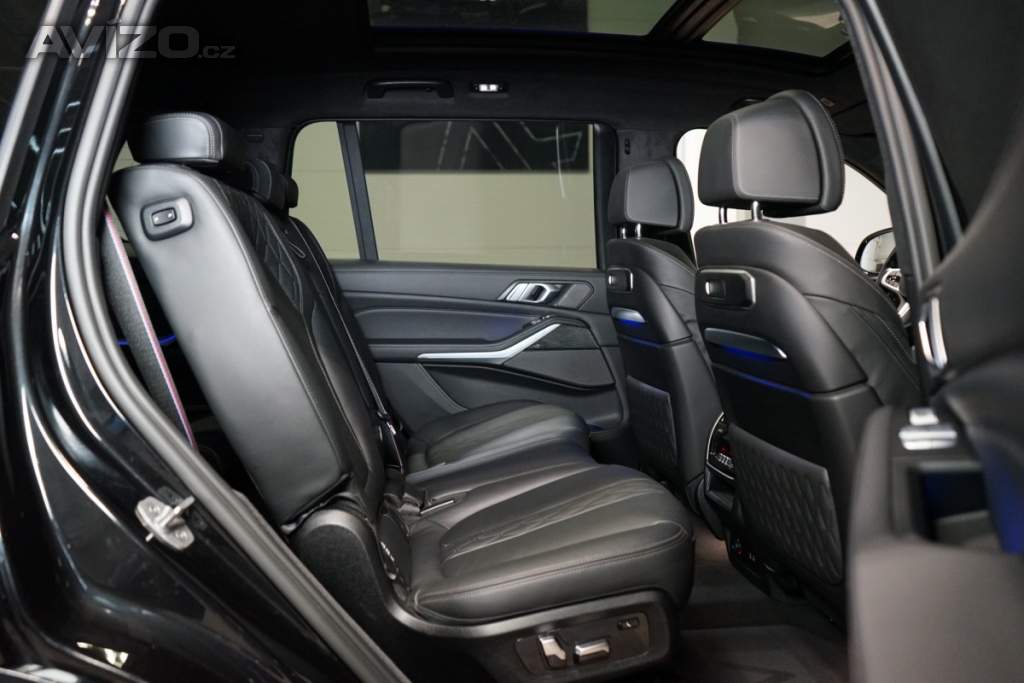 Foto inzerátu BMW X7 40i*xDRIVE*PANO*SERVICE*HUD*36