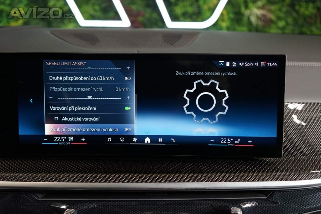 Foto inzerátu BMW X7 40i*xDRIVE*PANO*SERVICE*HUD*36