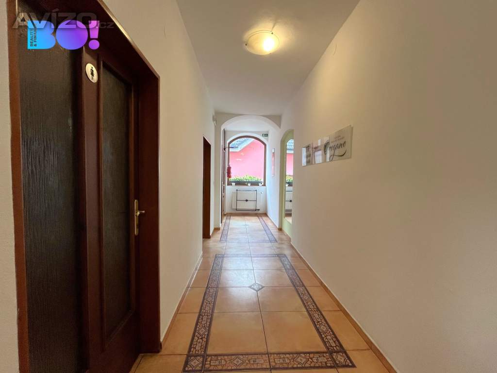 Foto inzerátu Prodej penzionu s restaurací a bytem, Třeboň