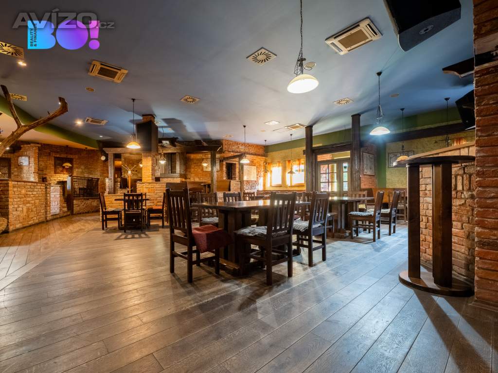 Foto inzerátu Prodej restaurace s bowlingem, Louny