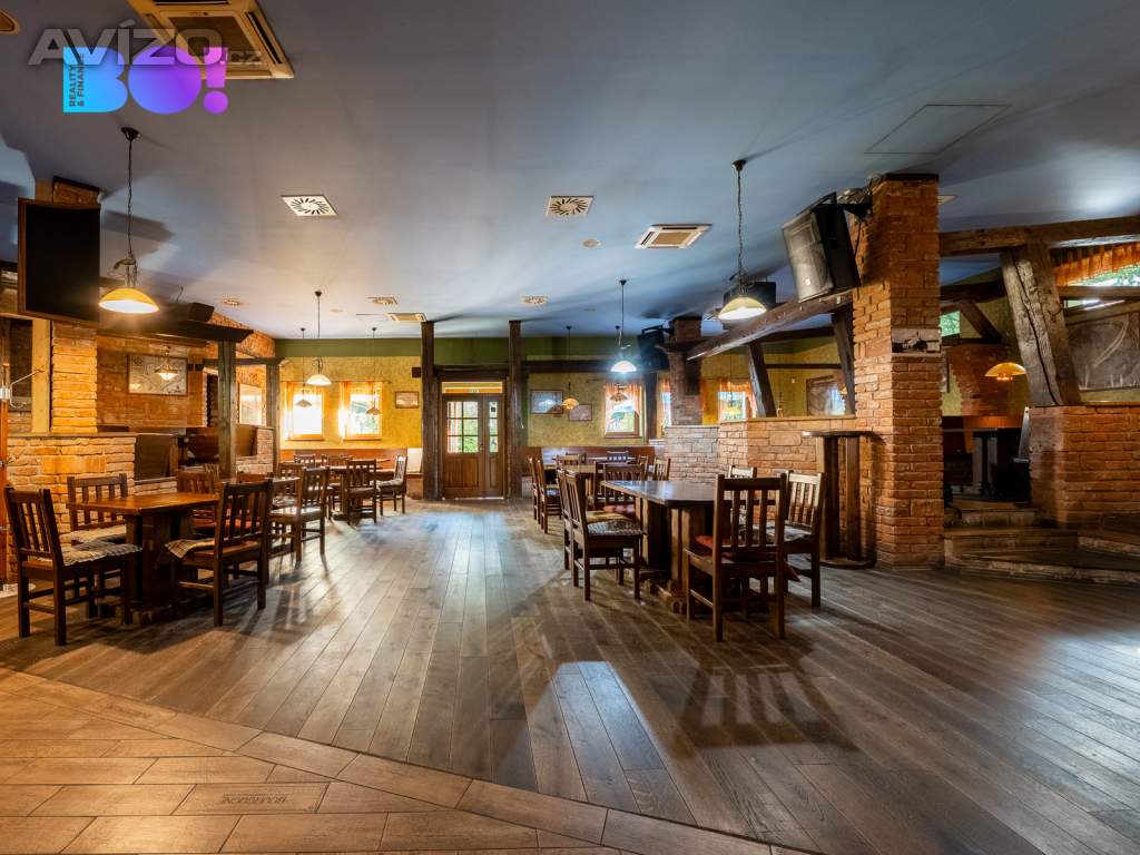 Foto inzerátu Prodej restaurace s bowlingem, Louny