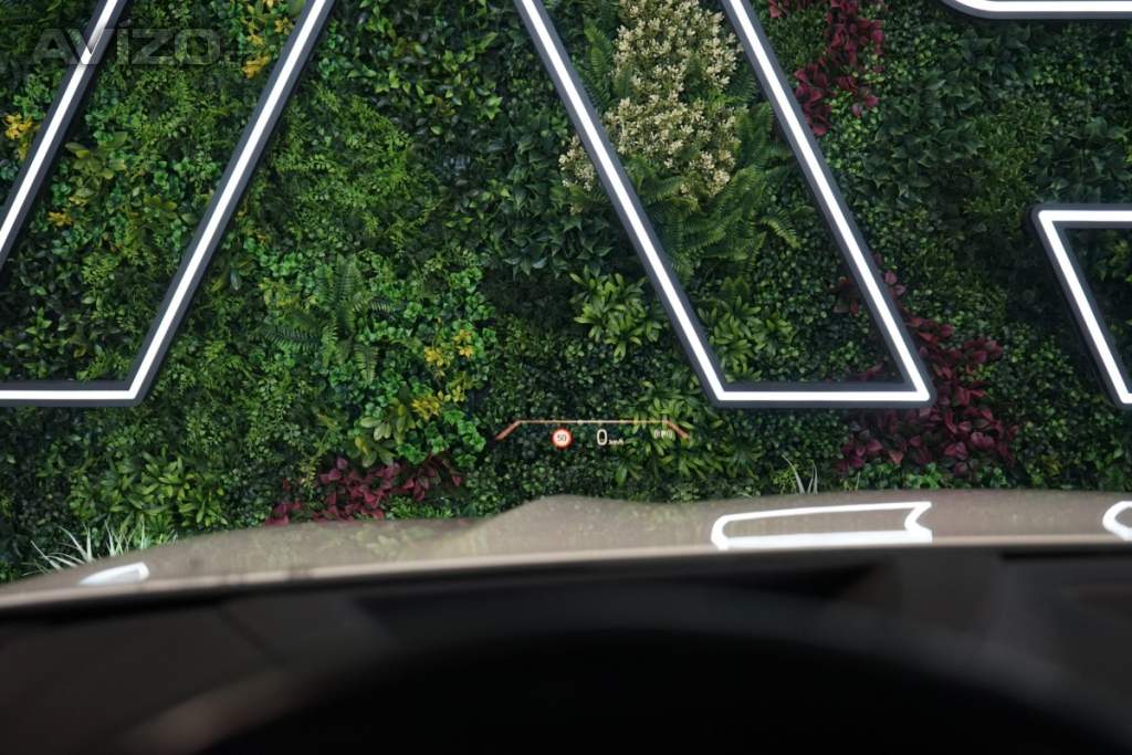 Foto inzerátu BMW X5 40i*xDRIVE*TAŽ*H/K*HUD*