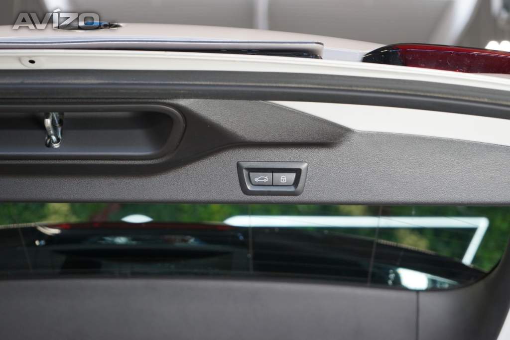 Foto inzerátu BMW X5 40i*xDRIVE*TAŽ*H/K*HUD*