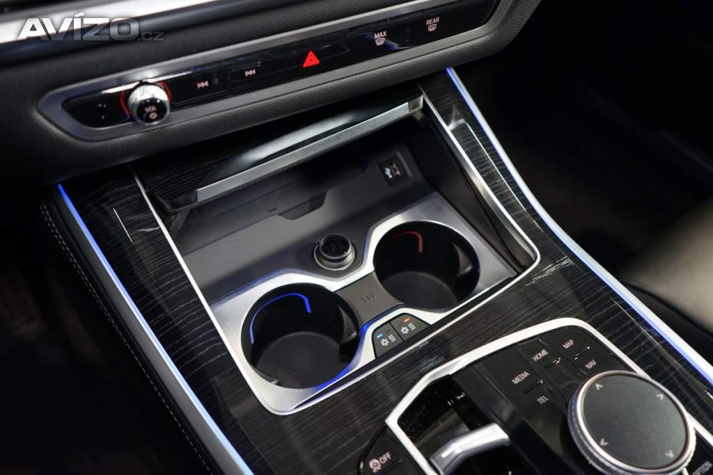 Foto inzerátu BMW X5 40i*xDRIVE*TAŽ*H/K*HUD*