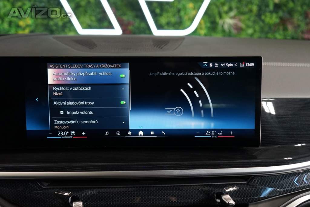 Foto inzerátu BMW X5 40i*xDRIVE*TAŽ*H/K*HUD*