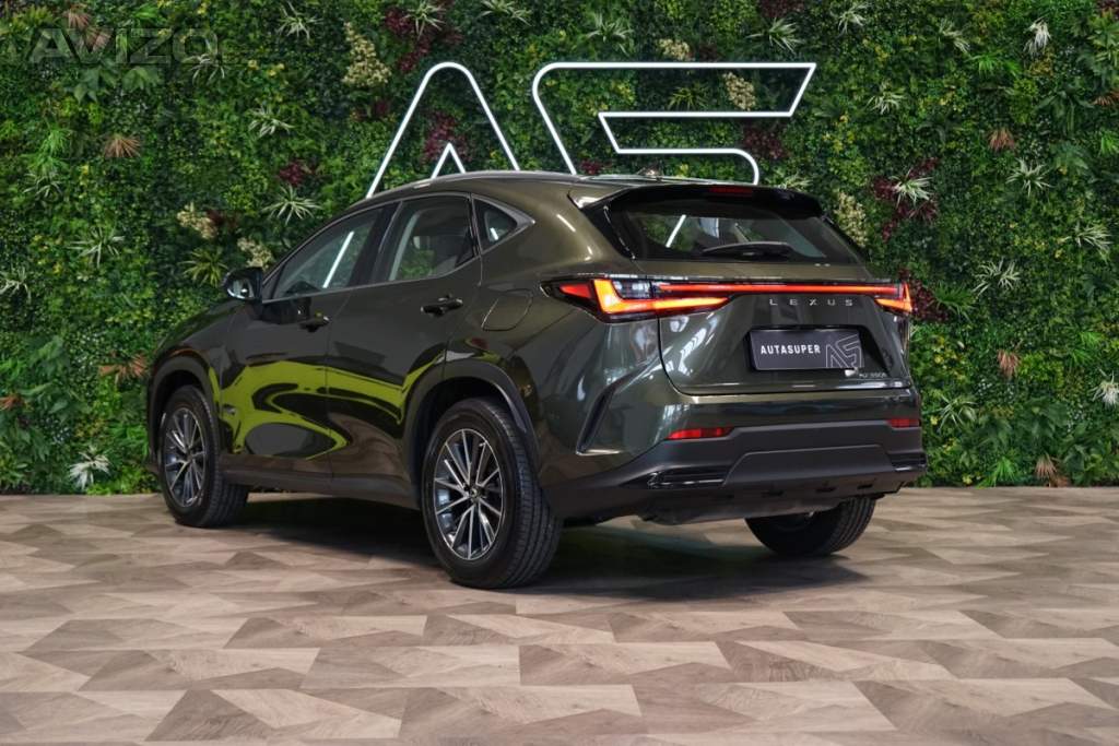 Foto inzerátu Lexus NX 350h COMFORT TOP*FWD*LED*ZÁRUKA*DRC
