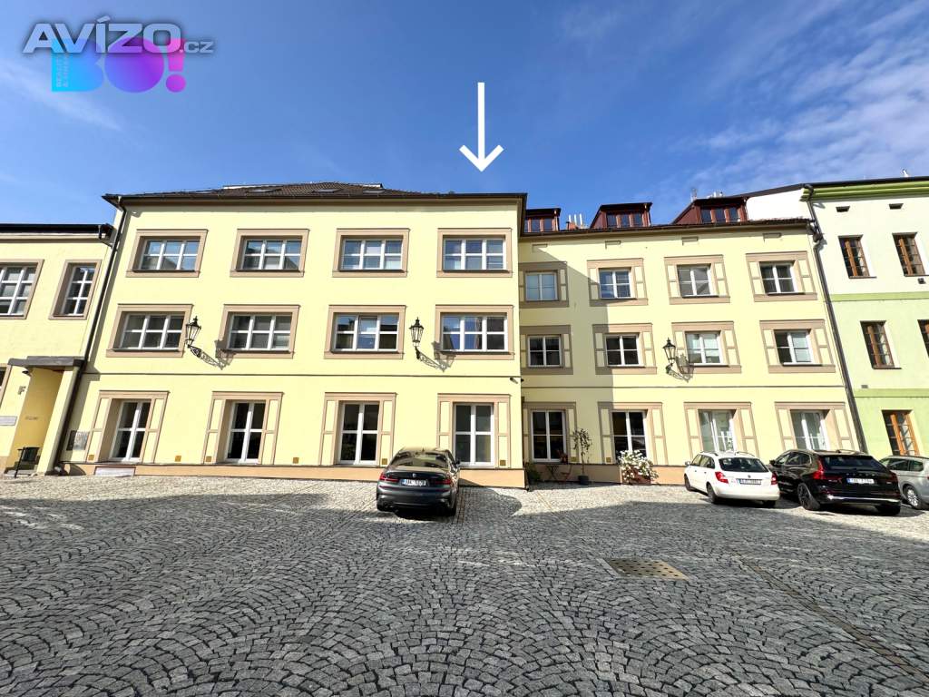 Foto inzerátu Pronájem kanceláře 120 m² + sklad 17,6 m², ul. Zubatého Praha 5