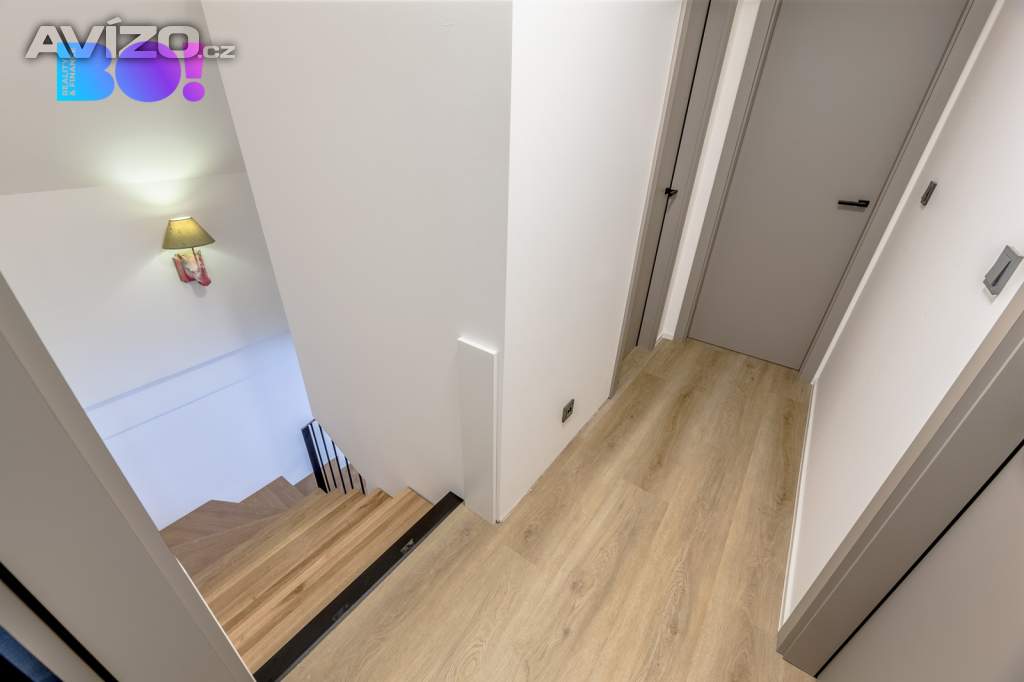 Foto inzerátu Prodej domu 6+kk, 275 m², pozemek 968 m², Přišimasy okres Kolín
