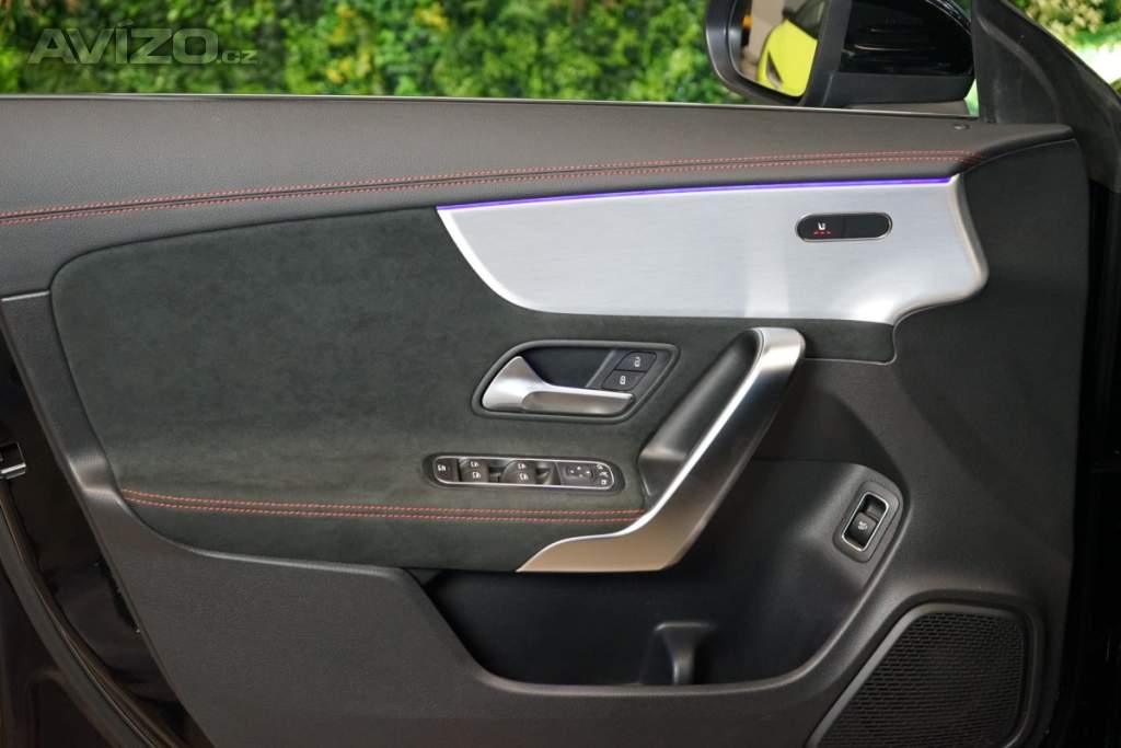 Foto inzerátu Mercedes-Benz CLA 180*AMG*CARPLAY*CAMERA*LED*