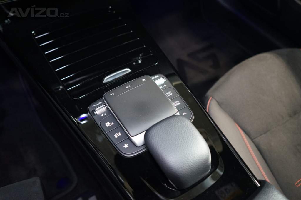 Foto inzerátu Mercedes-Benz CLA 180*AMG*CARPLAY*CAMERA*LED*