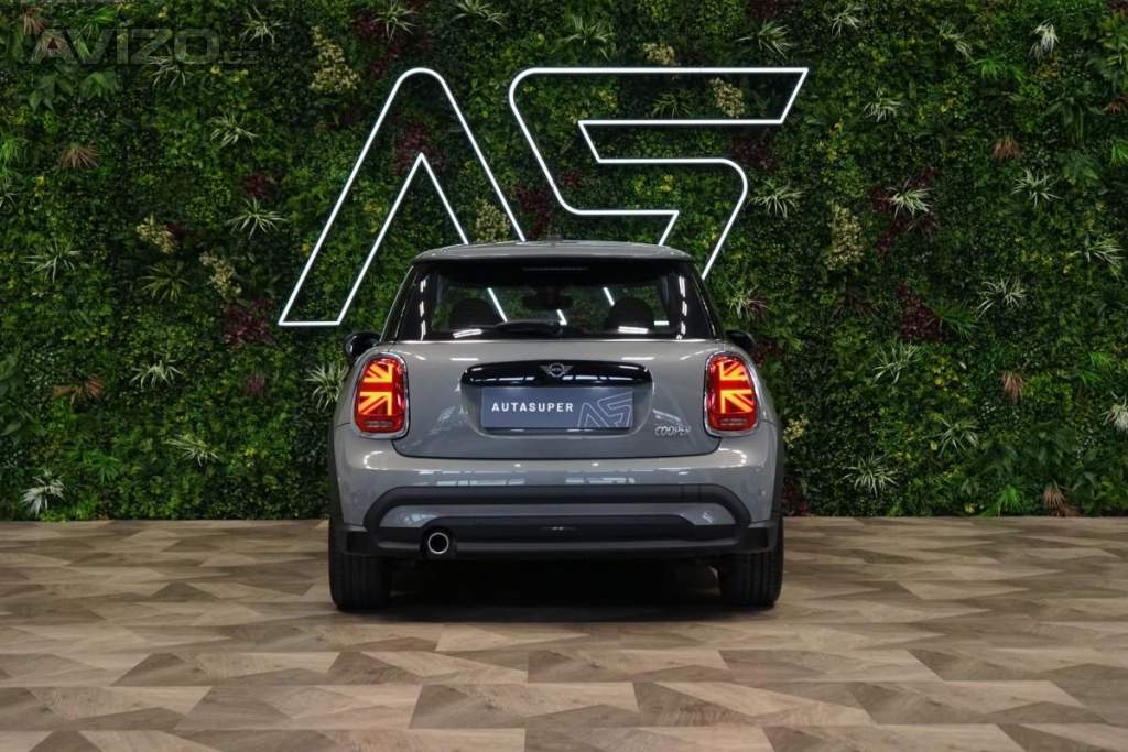 Foto inzerátu Mini Cooper 1.5*PANO*CAMERA*CARPLAY*