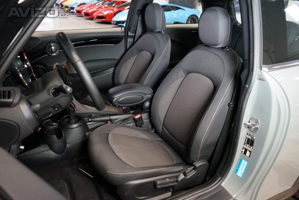 Foto inzerátu Mini Cooper 1.5*PANO*CAMERA*CARPLAY*