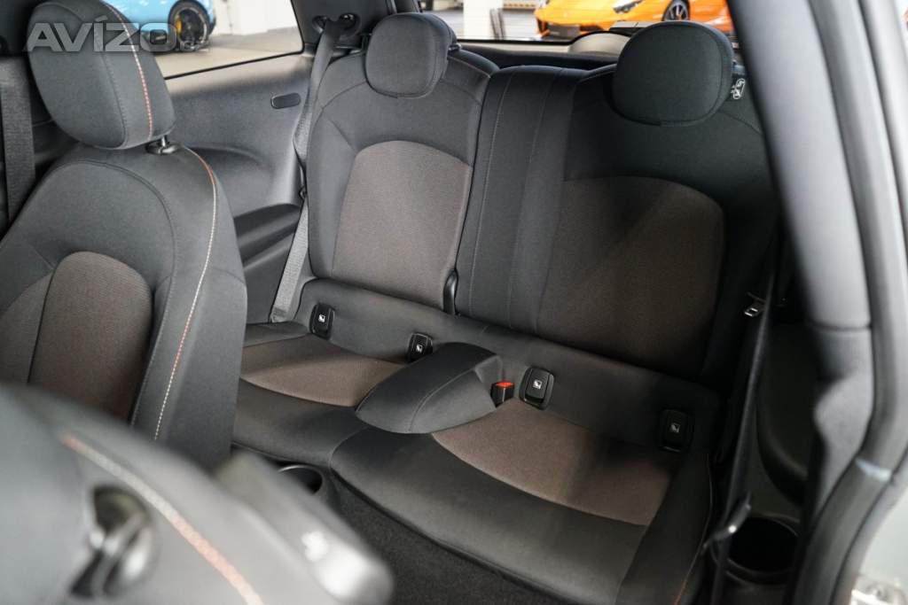 Foto inzerátu Mini Cooper 1.5*PANO*CAMERA*CARPLAY*