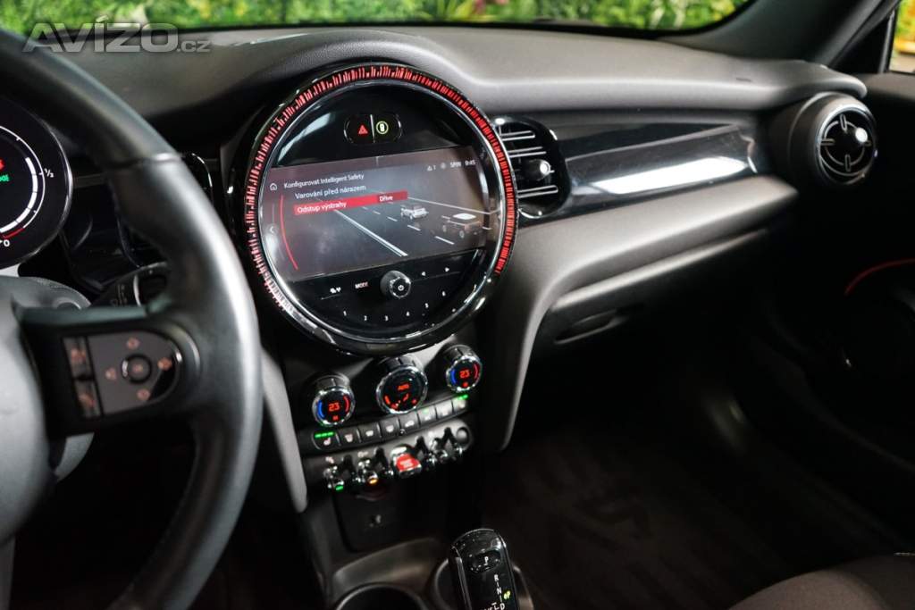 Foto inzerátu Mini Cooper 1.5*PANO*CAMERA*CARPLAY*