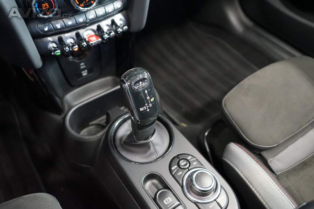 Foto inzerátu Mini Cooper JCW*CABRIO*170kW*CAMERA*CARPLA