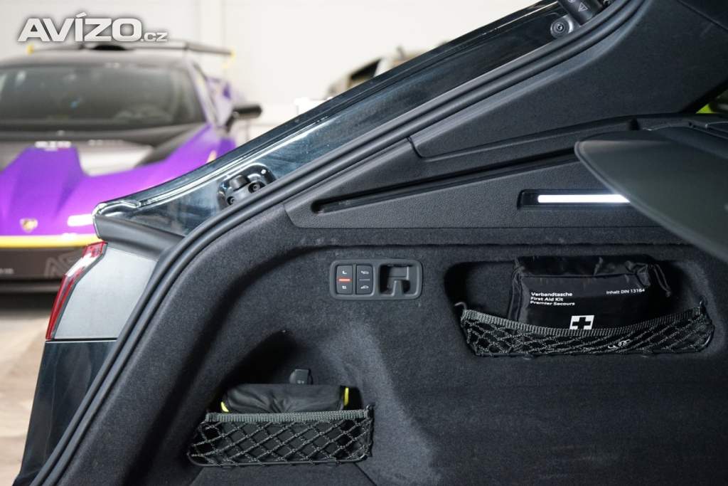 Foto inzerátu Audi Q8 50 TDI*QUATTRO*S-LINE*TAŽ*360*