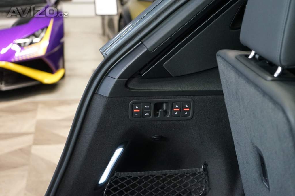 Foto inzerátu Audi Q7 50 TDI*QUATTRO*7MÍST*TAŽ*VZDUC