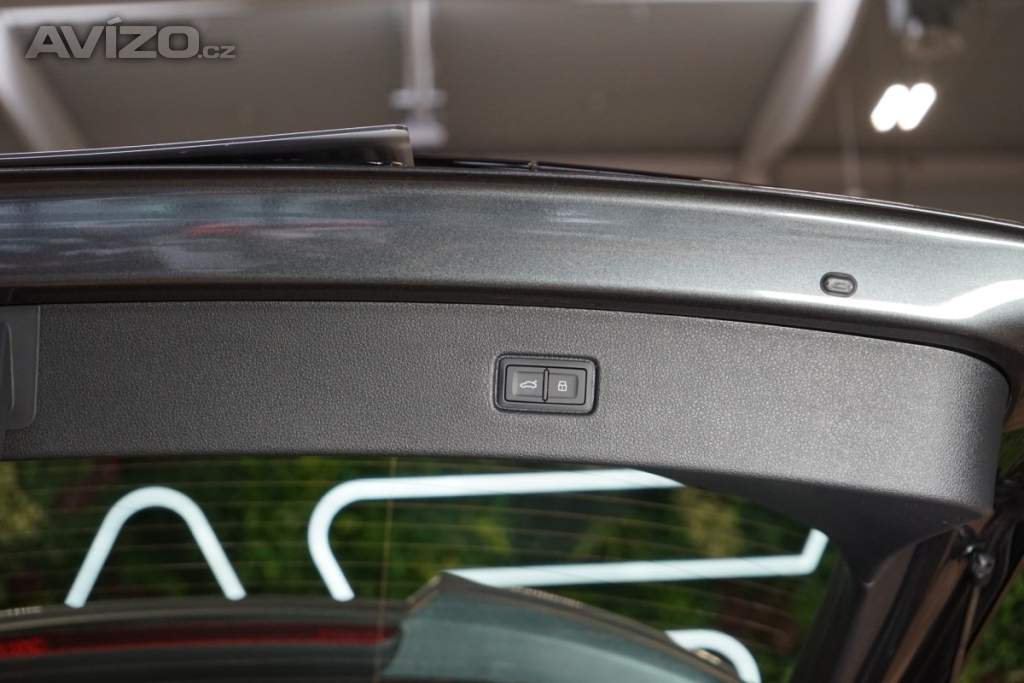 Foto inzerátu Audi Q7 50 TDI*QUATTRO*7MÍST*TAŽ*VZDUC