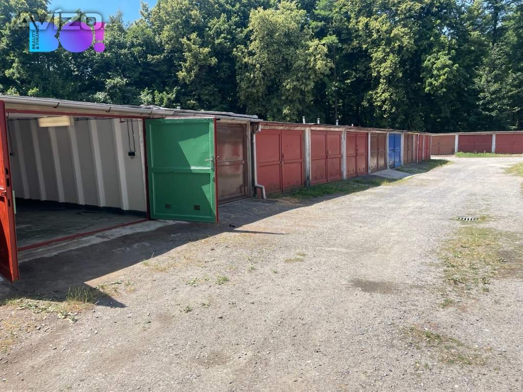 Foto inzerátu Prodej garáže 20 m², Žďár nad Sázavou