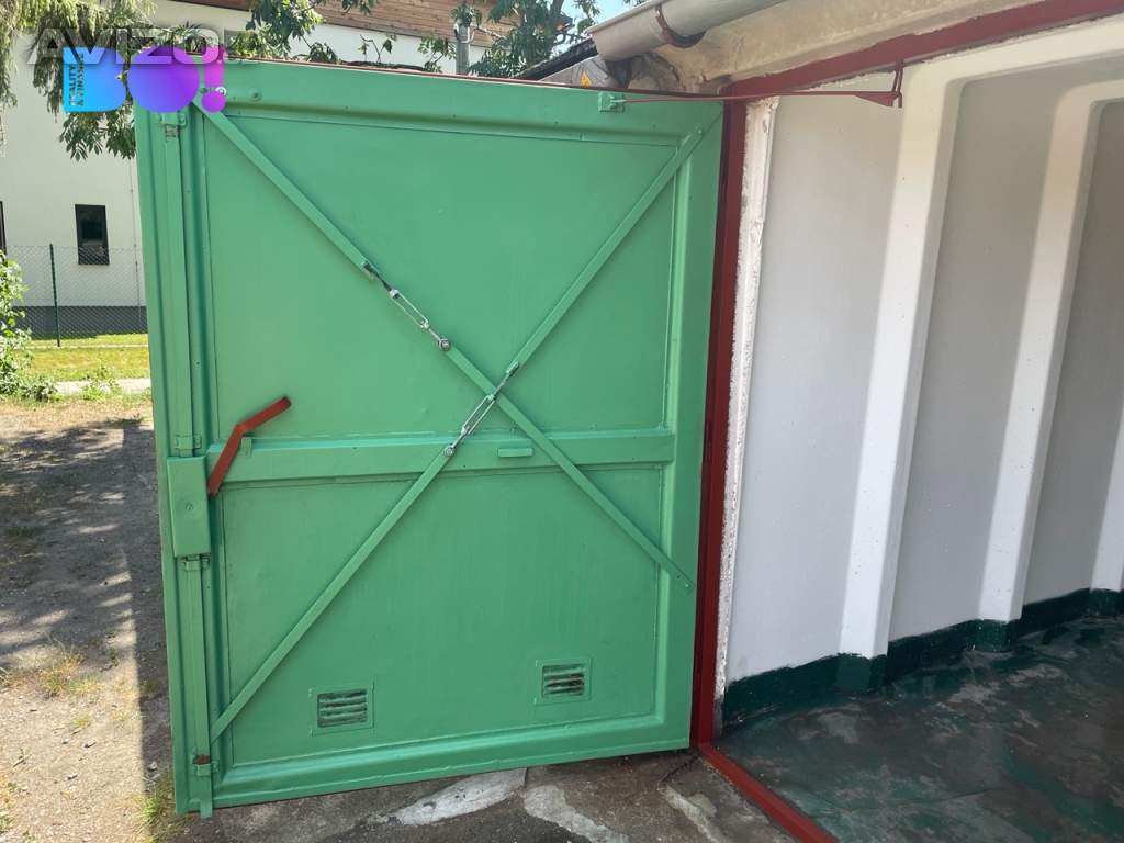 Foto inzerátu Prodej garáže 20 m², Žďár nad Sázavou