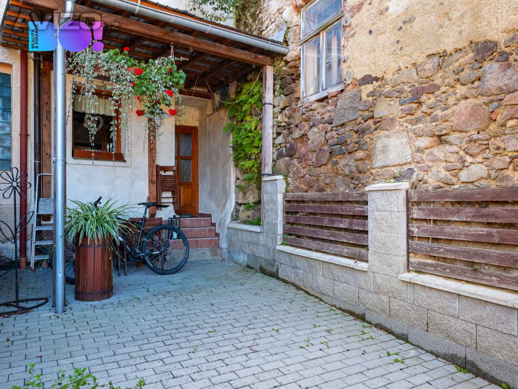 Foto inzerátu Prodej rodinného domu, Benešov nad Černou