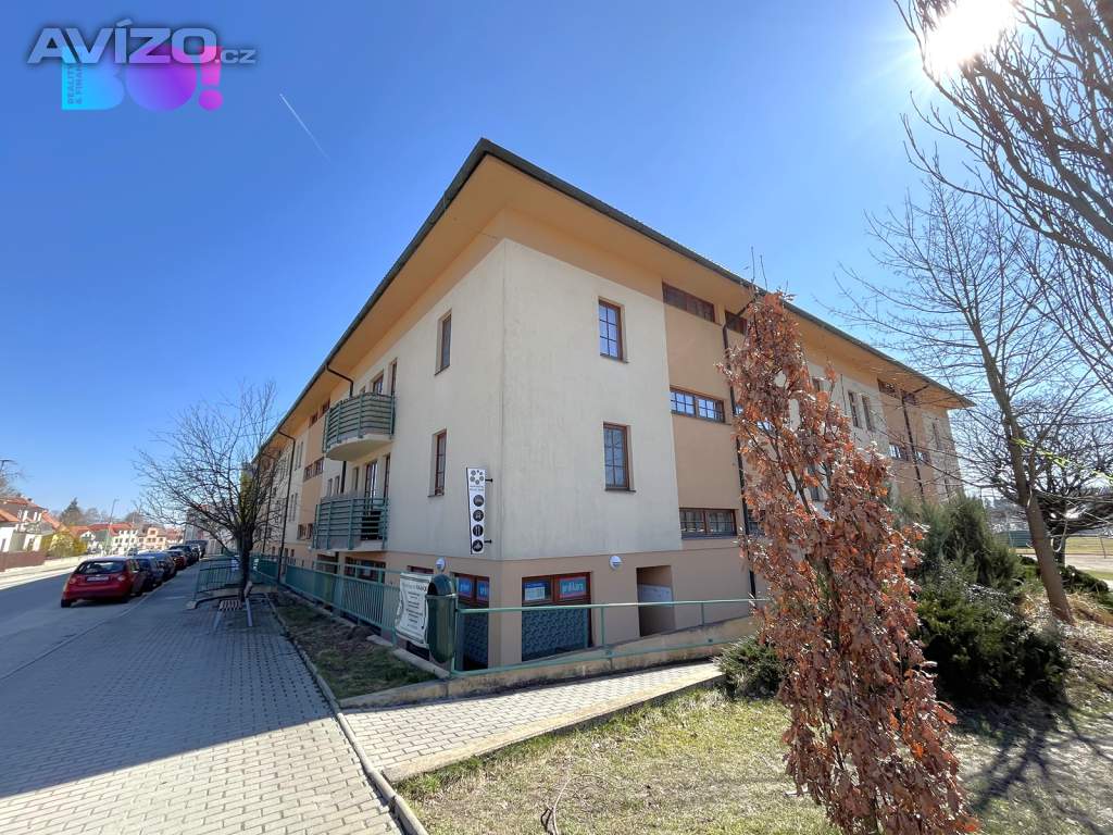 Foto inzerátu Prodej, komerční prostor 78 m², s parkovacím stáním, Třeboň